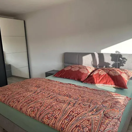 Traumhaftes Zuhause! * Forstinning